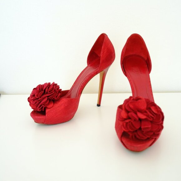Alexander McQueen Shoes - Alexander McQueen Red Floral D’Orsay Heels